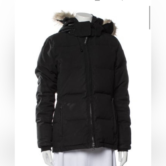 Short Canada Goose Jacket - Picture 6 of 15